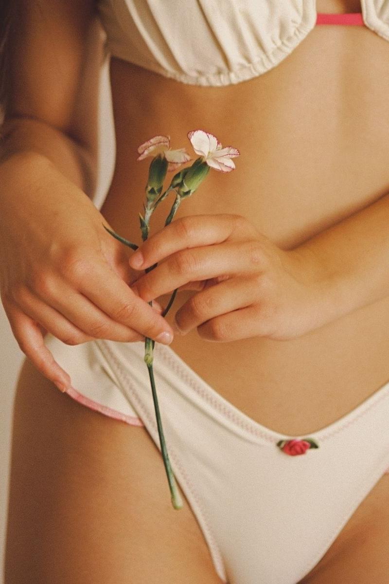 Cream Raspberry Binded Kelly Bikini Bottom