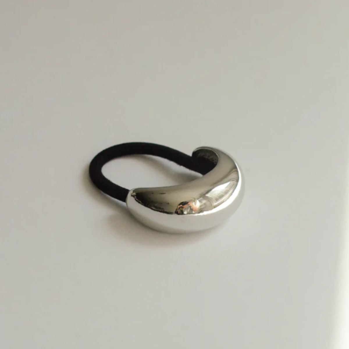 Narrow Crescent Metal Cuff Hair Tie (Silver)